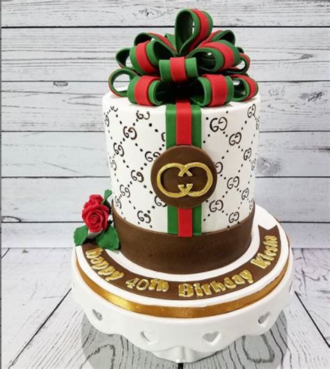 gucci gift box cake